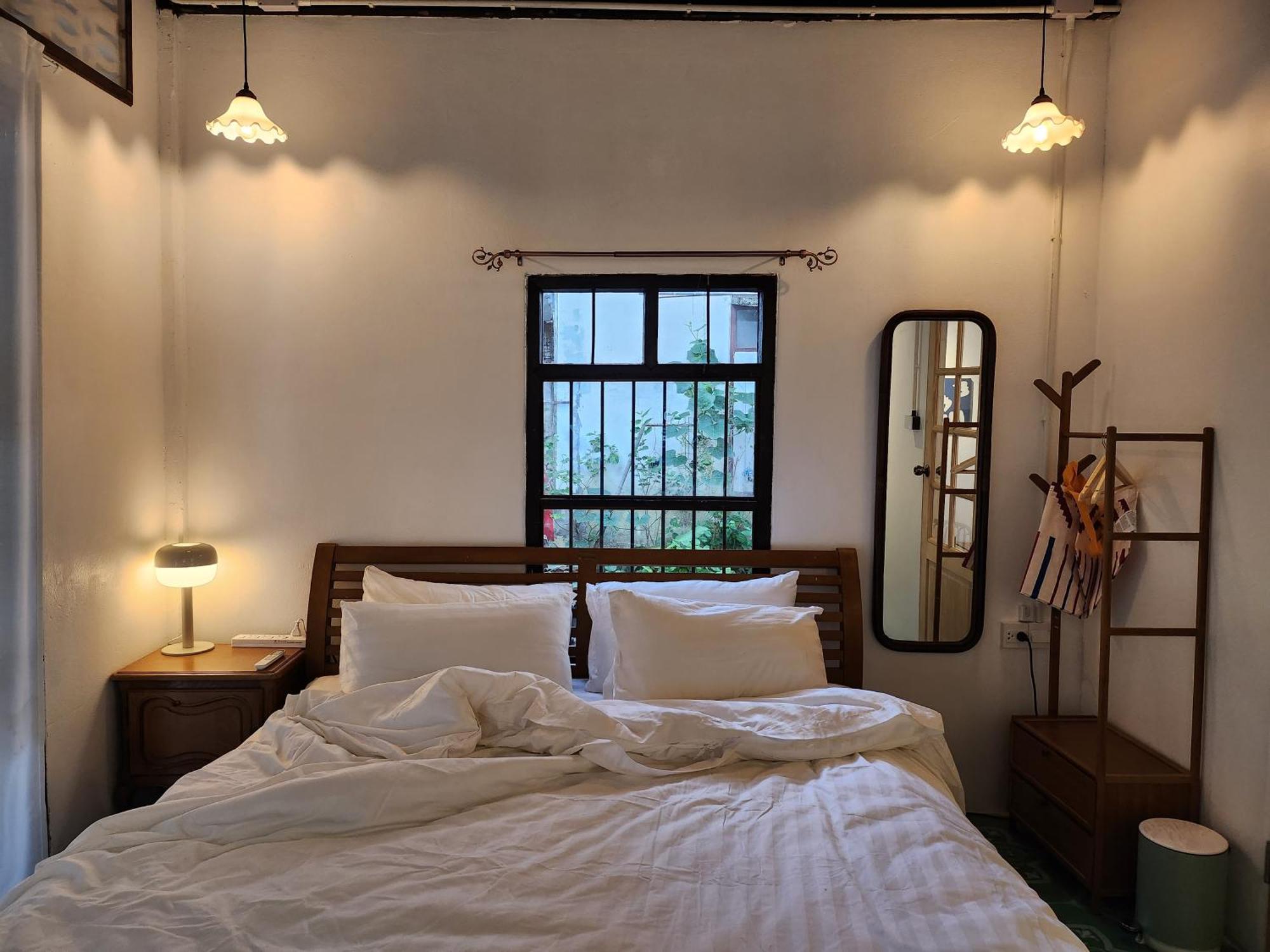 Albergue The Ordinary 8 Surat Thani Exterior foto